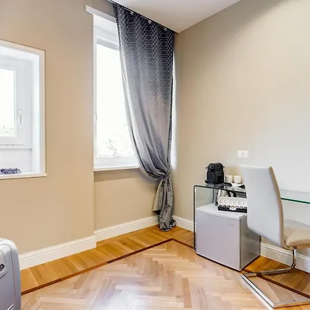 Mellini Palace By Premium Collection Maison d'hôtes 2*
