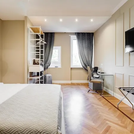 Mellini Palace By Premium Collection Pensjonat