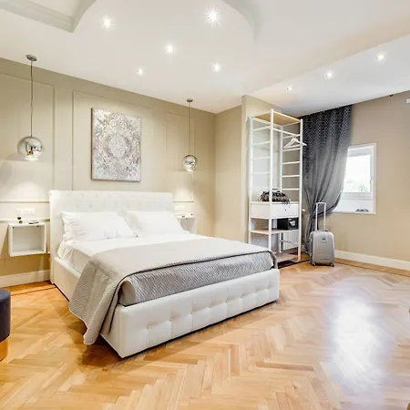 Maison d'hôtes Mellini Palace By Premium Collection 2*